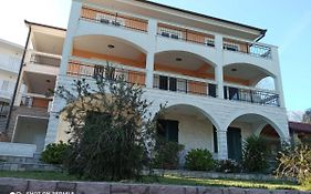 Apartmani Andrea