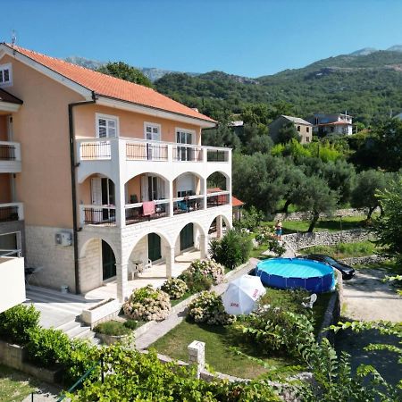 Apartmani Andrea Herceg Novi Extérieur photo