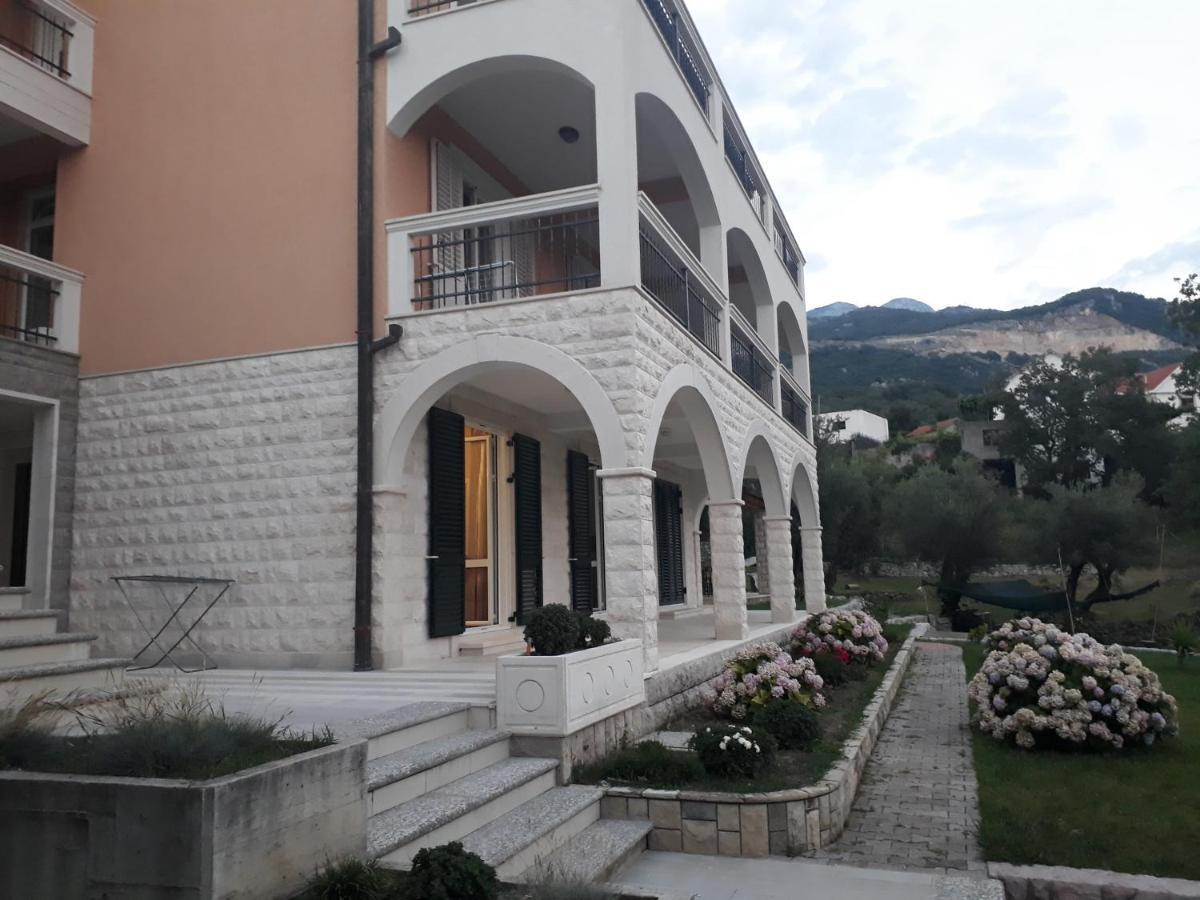 Apartmani Andrea Herceg Novi Extérieur photo