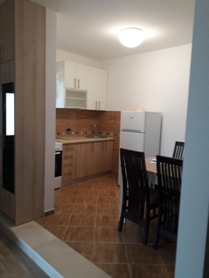 Apartmani Andrea Herceg Novi Extérieur photo