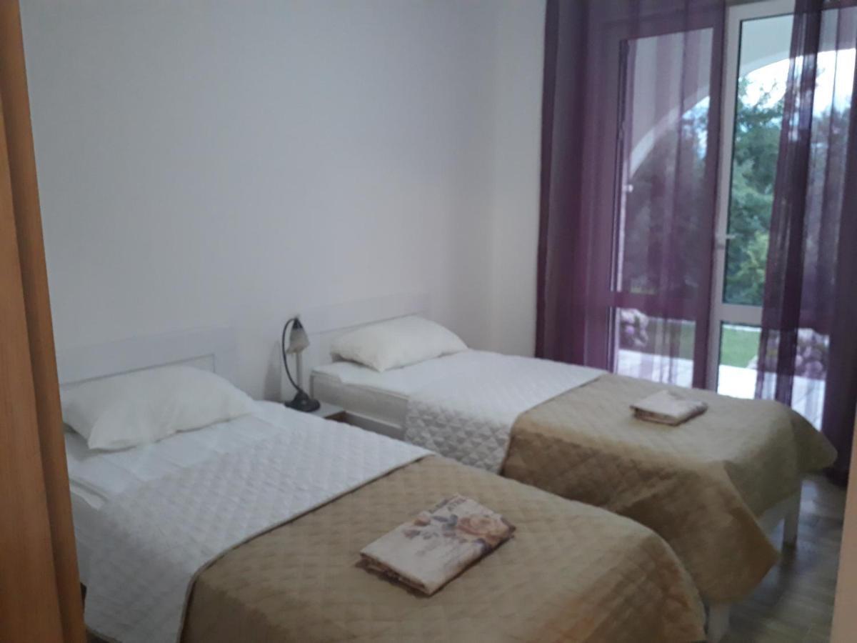 Apartmani Andrea Herceg Novi Extérieur photo